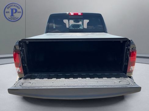 Used 2017 RAM 1500 Sport w/ Black Ram 1500 Sport Group AWD/4WD image 9