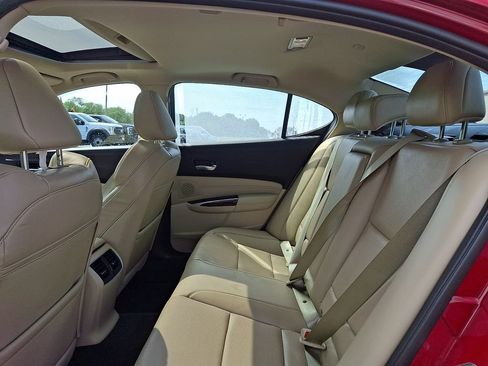Used 2017 Acura TLX V6 w/ Technology Package FWD image 10