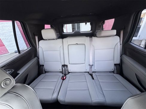 Certified 2023 Chevrolet Tahoe Z71 image 16