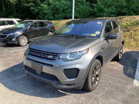 Used 2019 Land Rover Discovery Sport AWD/4WD image 3