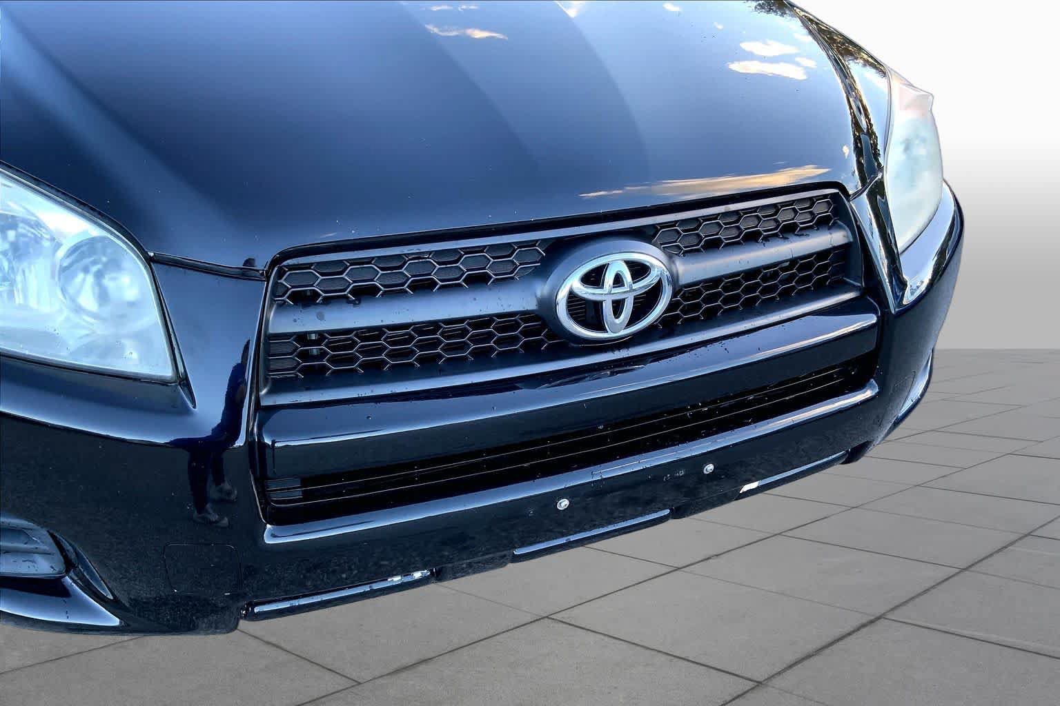 Used 2012 Toyota RAV4 4WD w/ Value Pkg image 30