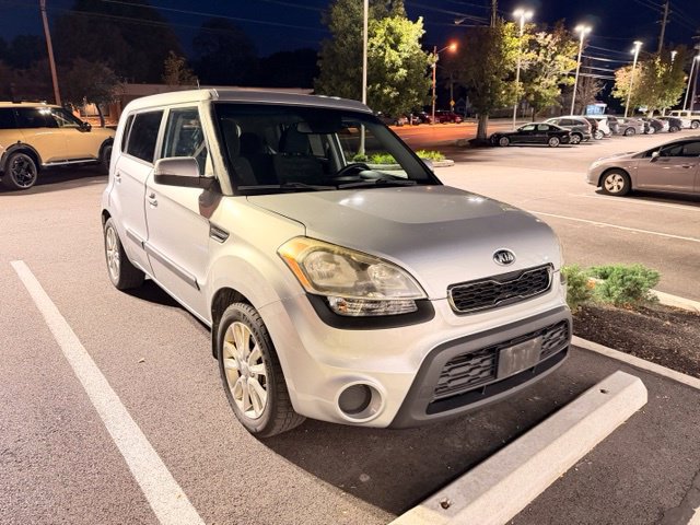 Used 2013 Kia Soul + FWD image 1