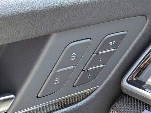 Used 2025 Audi SQ5 Premium Plus image 21