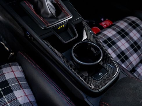 Used 2022 Porsche 911 GT3 image 36