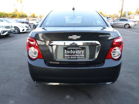 Used 2016 Chevrolet Sonic LT w/ Driver Confidence Package FWD image 5