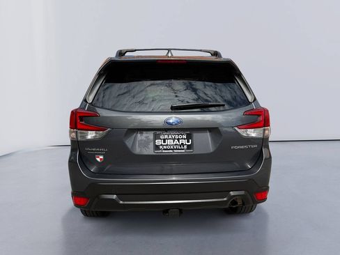 Used 2023 Subaru Forester Premium AWD/4WD image 4