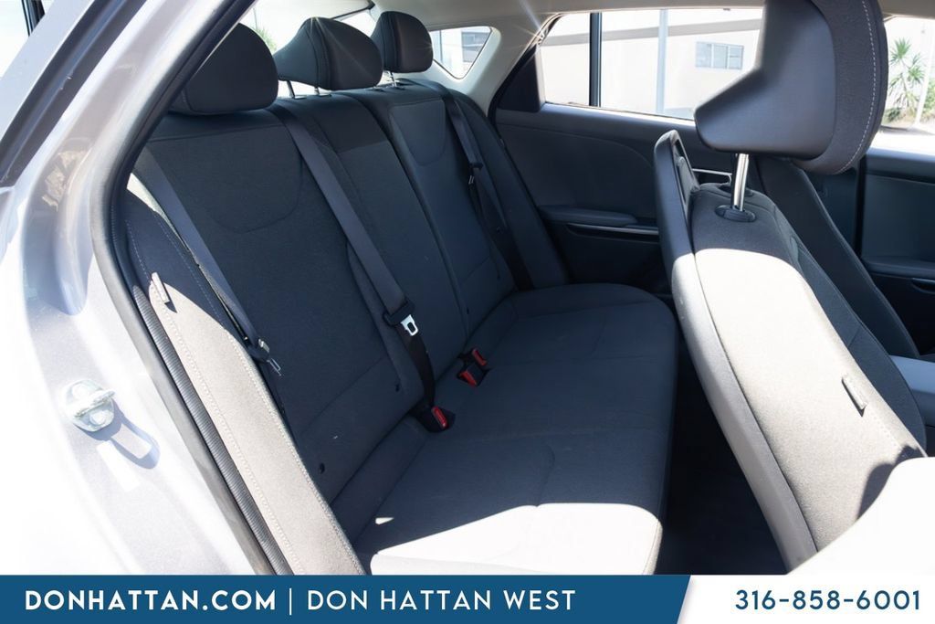 Used 2025 Kia K4 FWD image 16