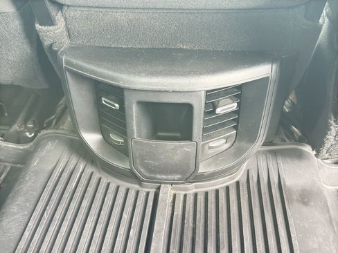 Used 2024 RAM 2500 Tradesman w/ Chrome Appearance Group AWD/4WD image 32