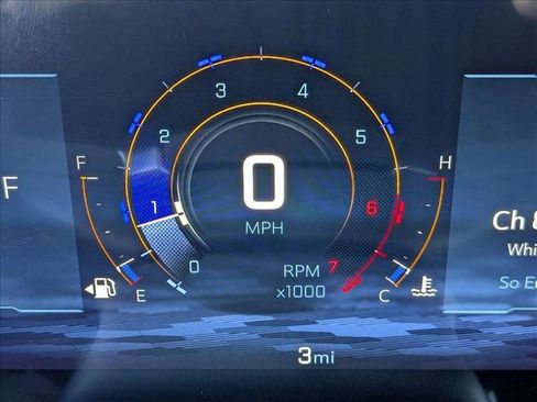 New 2026 Chevrolet Equinox LT w/ Convenience Package II image 11