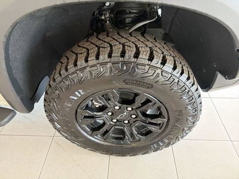 New 2026 Chevrolet Silverado 1500 ZR2 w/ LPO, Dark Essentials Package AWD/4WD image 14