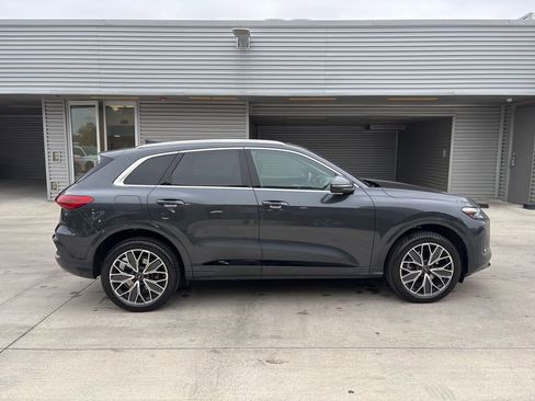 Used 2025 Audi Q5 Premium Plus w/ Premium Plus image 4