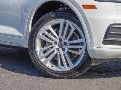 Used 2018 Audi Q5 2.0T Premium Plus w/ Premium Plus Package