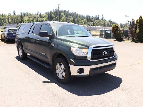 Used 2013 Toyota Tundra 4x4 Double Cab w/ TRD Off-Road Pkg image 3