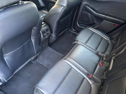 Used 2025 Ford Escape Platinum AWD/4WD image 13
