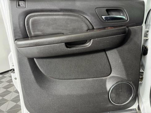 Used 2011 GMC Sierra 1500 Denali image 40