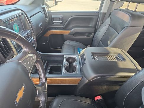 Used 2018 Chevrolet Silverado 1500 LTZ w/ Sport Package image 26