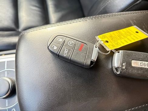 Used 2021 Jeep Grand Cherokee Limited w/ Premium Lighting Group image 20