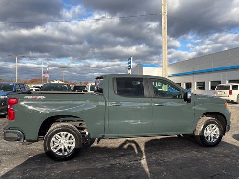 New 2026 Chevrolet Silverado 1500 LT image 3