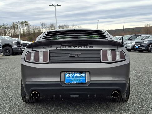 Used 2010 Ford Mustang GT image 5