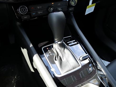 New 2026 Jeep Compass Latitude image 21