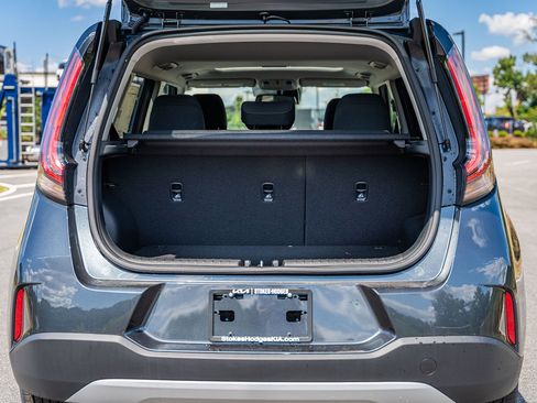 New 2025 Kia Soul EX image 11