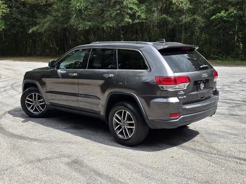 Used 2020 Jeep Grand Cherokee Limited AWD/4WD image 4
