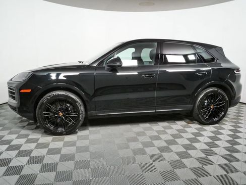 New 2026 Porsche Cayenne AWD/4WD image 2