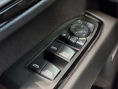 Used 2024 GMC Sierra 2500 AT4 w/ AT4 Premium Plus Package AWD/4WD image 20