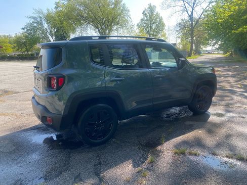 Used 2018 Jeep Renegade Sport w/ Power & Air Group AWD/4WD image 5