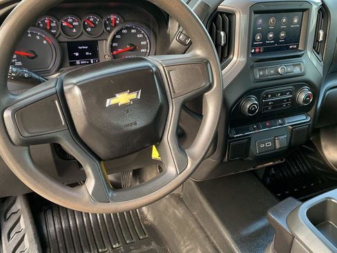 Used 2022 Chevrolet Silverado 1500 W/T w/ Trailering Package image 14
