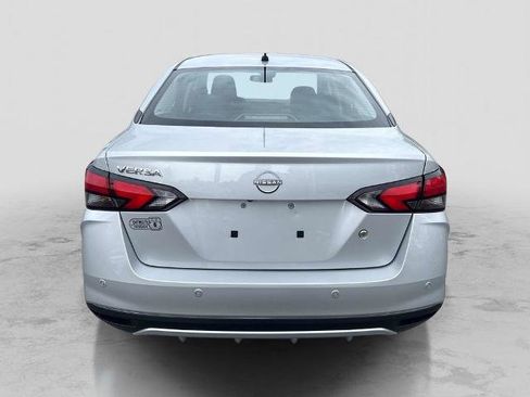 Certified 2025 Nissan Versa S w/ Trunk Package FWD image 4