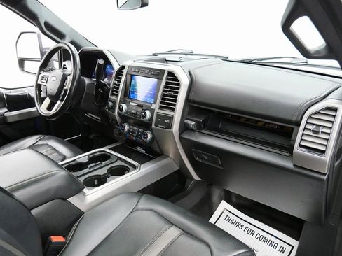 Used 2021 Ford F250 Platinum image 18