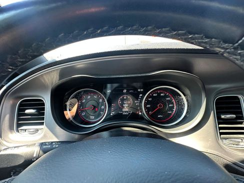 Used 2023 Dodge Charger SXT RWD image 14
