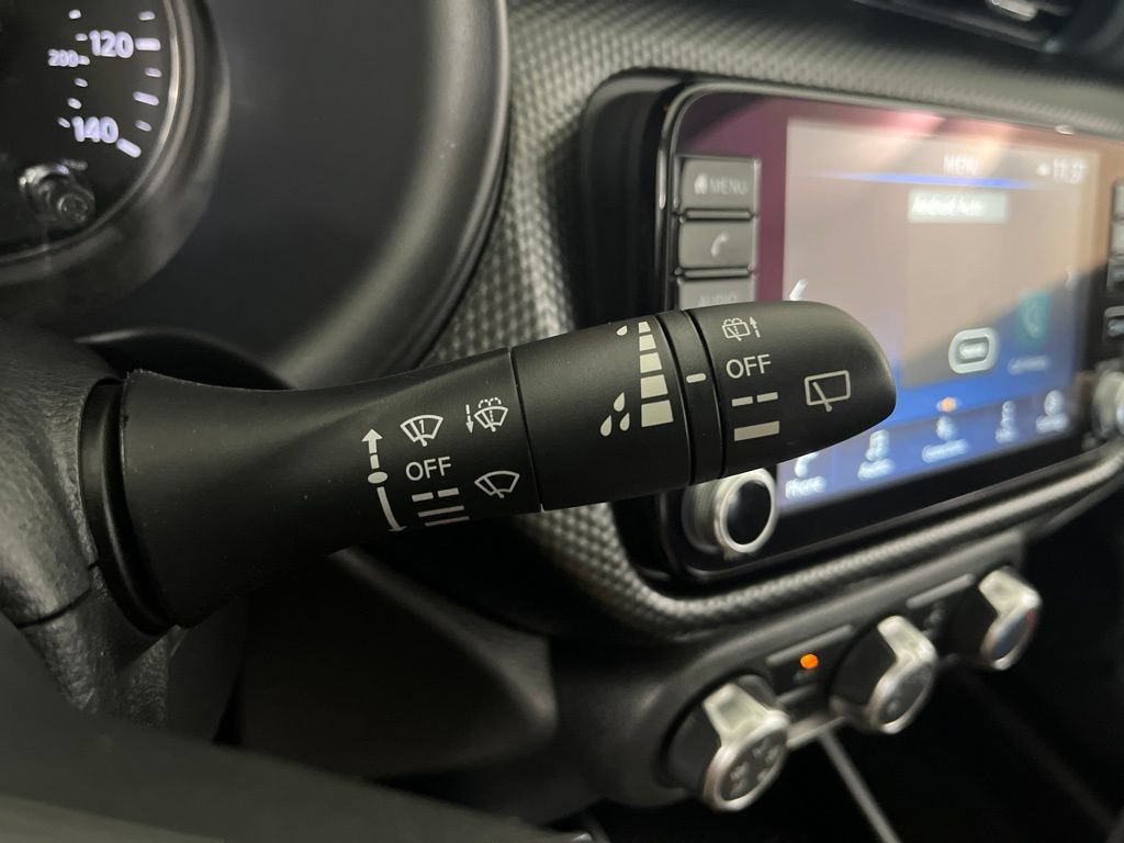 Used 2024 Nissan Kicks SV FWD image 61