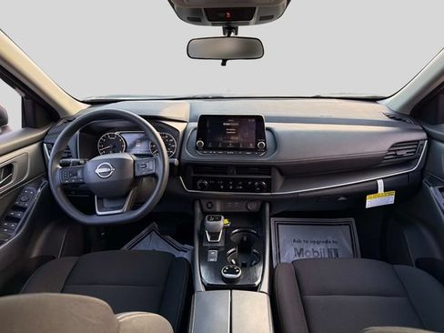 Certified 2025 Nissan Rogue S AWD/4WD image 15