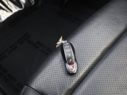 Used 2014 Porsche Cayman S RWD image 39