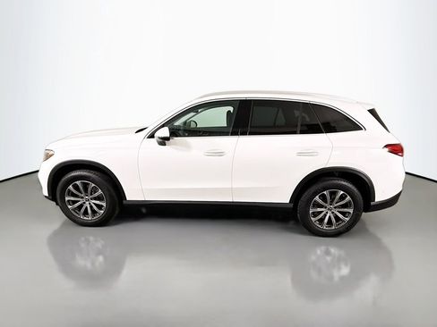Used 2024 Mercedes-Benz GLC 300 4MATIC image 4