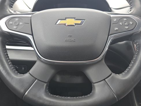 Used 2021 Chevrolet Traverse LT w/ LPO, Floor Liner Package image 21