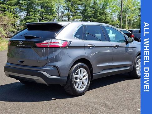 Used 2023 Ford Edge SEL w/ Convenience Package AWD/4WD image 6