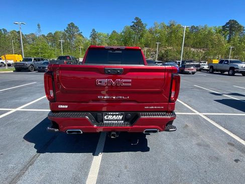Used 2024 GMC Sierra 1500 Denali AWD/4WD image 6