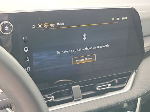 Used 2026 Chevrolet Equinox LT FWD image 23
