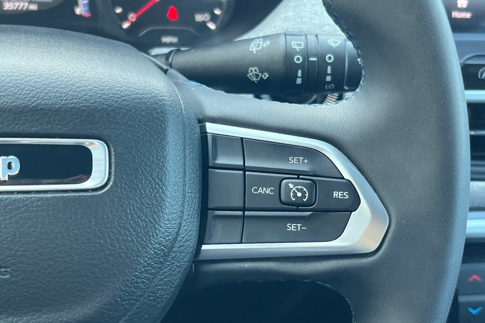 Used 2022 Jeep Compass Latitude FWD image 27