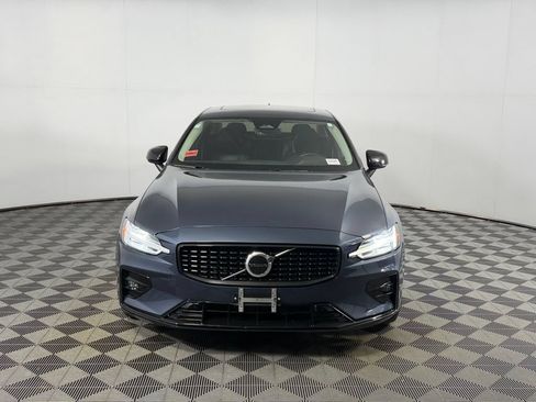 Used 2024 Volvo S60 B5 Core AWD/4WD image 3