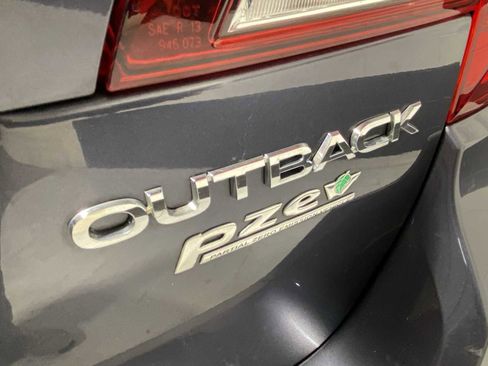 Used 2015 Subaru Outback 2.5i Limited image 7