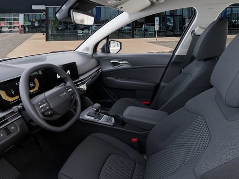 New 2026 Kia Sportage LX AWD/4WD image 17
