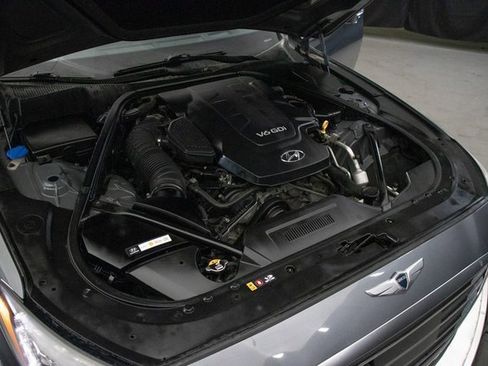 Used 2015 Hyundai Genesis 3.8 w/ Option Group 04 image 28