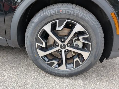 Certified 2024 Kia Sportage EX FWD image 11