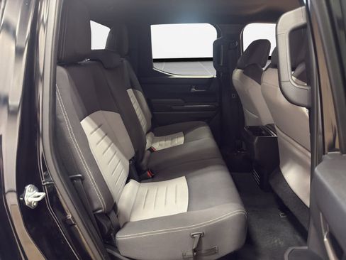 Used 2024 Toyota Tacoma TRD Sport image 28