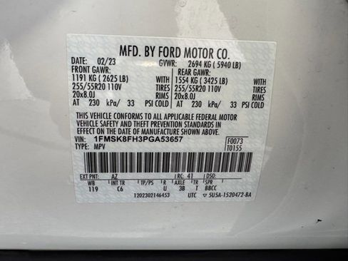 Used 2023 Ford Explorer Limited w/ Limited Technology Package image 29