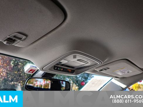 Used 2019 Chevrolet Traverse LT w/ LPO, Floor Liner Package image 53